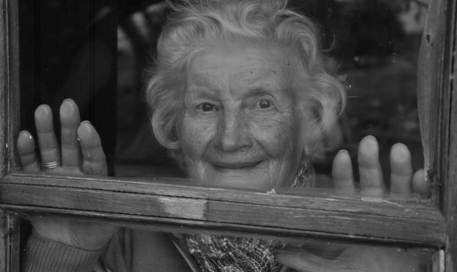 8 Spiritual Meanings of Dreaming of Grandma Getting Sick
