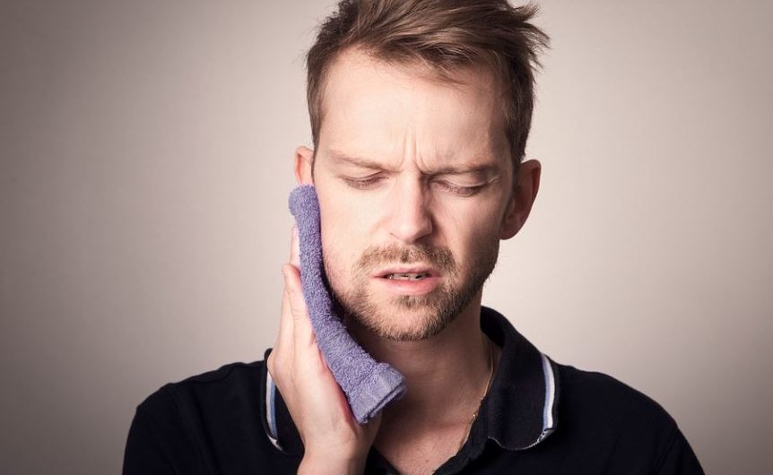 18 Spiritual Meanings of Dreaming of Tooth Loss