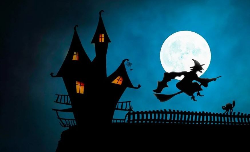 11 Spiritual Meanings of Dreaming of Witches
