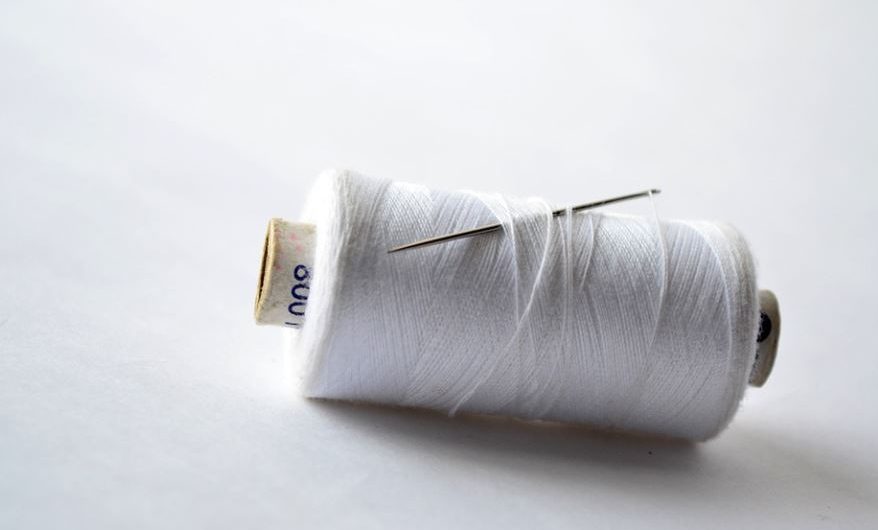 18 Spiritual Meanings of Dreaming of Needles