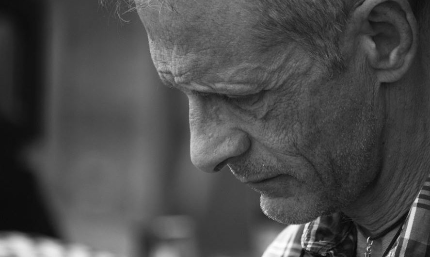 16 Spiritual Meanings of Dreaming of a Dead Grandfather