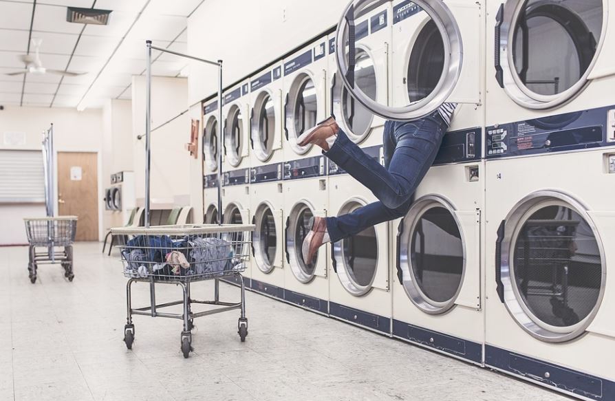 Dreaming of a Laundry Shop