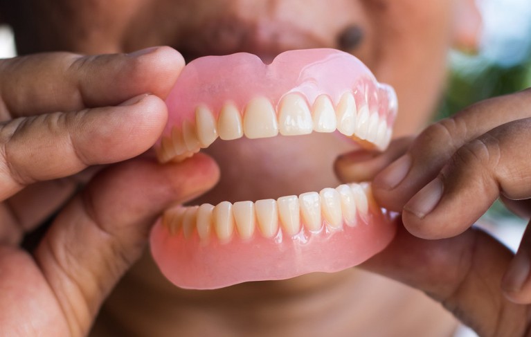 dreaming of dentures