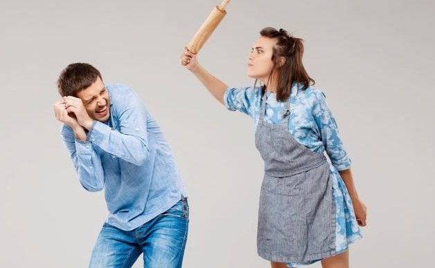 20 Spiritual Meanings of Dreaming of Beating Husband