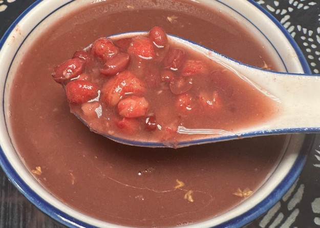 reaming of Eating Red Bean Porridge