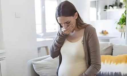 dreaming of morning sickness