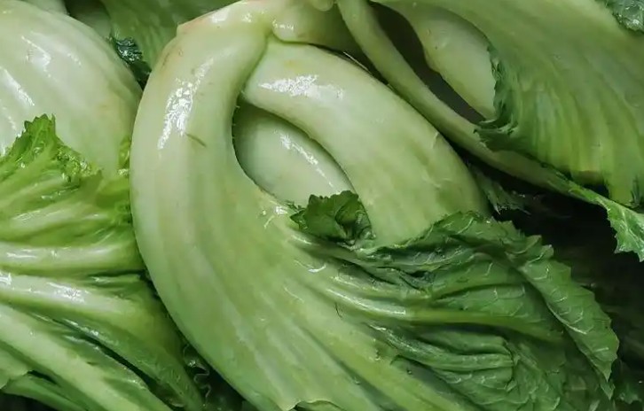 14 Spiritual Meanings of Dreaming of sauerkraut