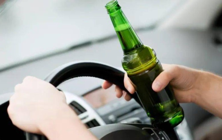 20 Spiritual Meanings of Dreaming of Drunk Driving