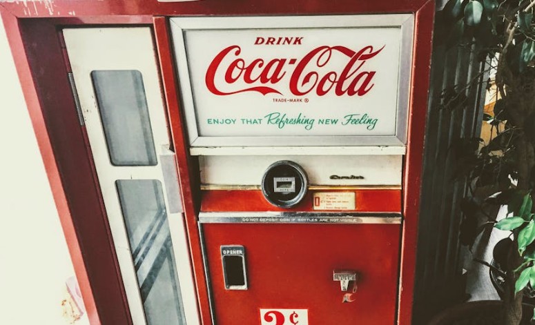20 Spiritual Meanings of Dreaming of a Vending Machine
