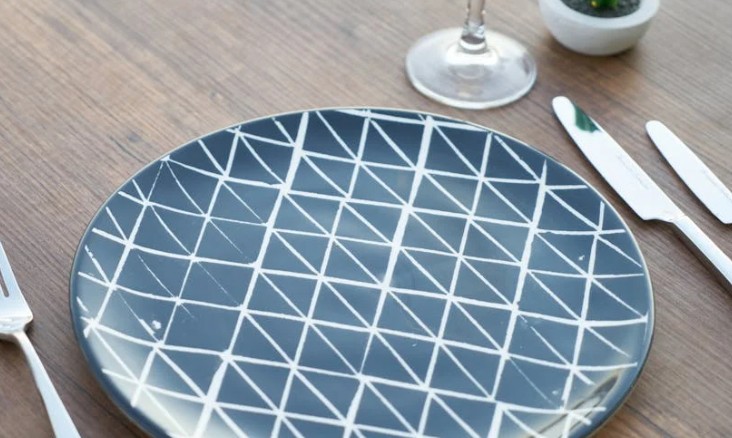 25 Spiritual Meanings of Dreaming of cutlery