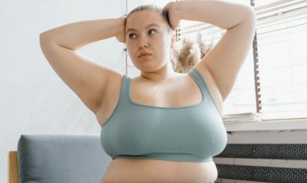 20 Spiritual Meanings of Dreaming of Armpits