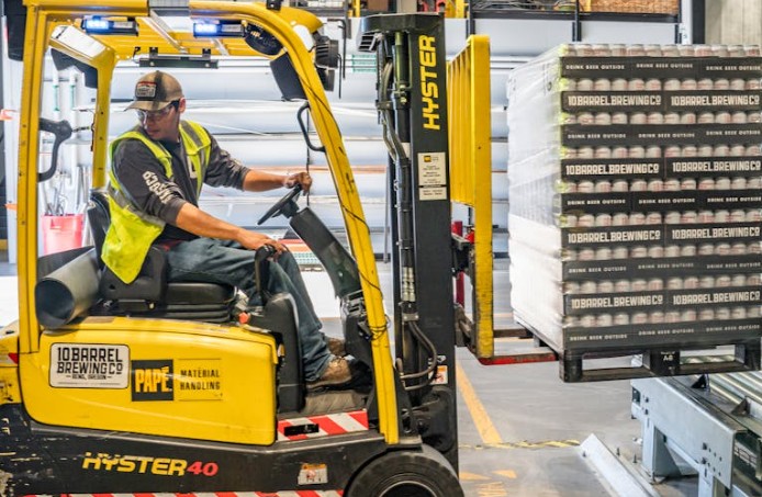 9 Spiritual Meanings of Dreaming of Riding a Forklift