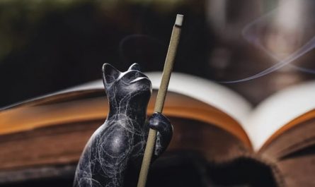 22 Spiritual Meanings of Dreaming of Incense