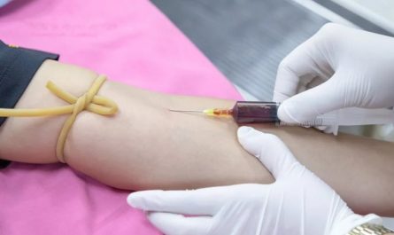 24 Spiritual Meanings of Dreaming of Donating Blood