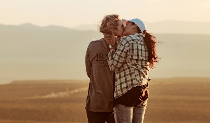 8 Spiritual Meanings of Dreaming of your wife's house