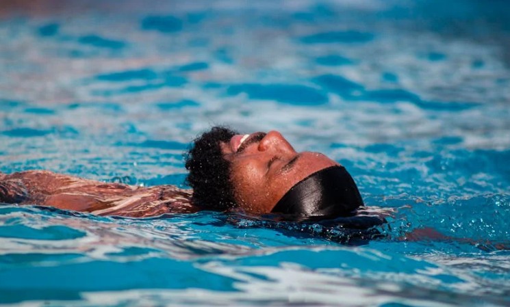 8 Spiritual Meanings of Dreaming of many people dying
