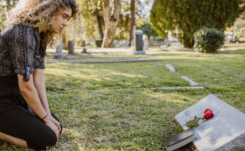 19 Spiritual Meanings of Dreaming of Boyfriend's Death