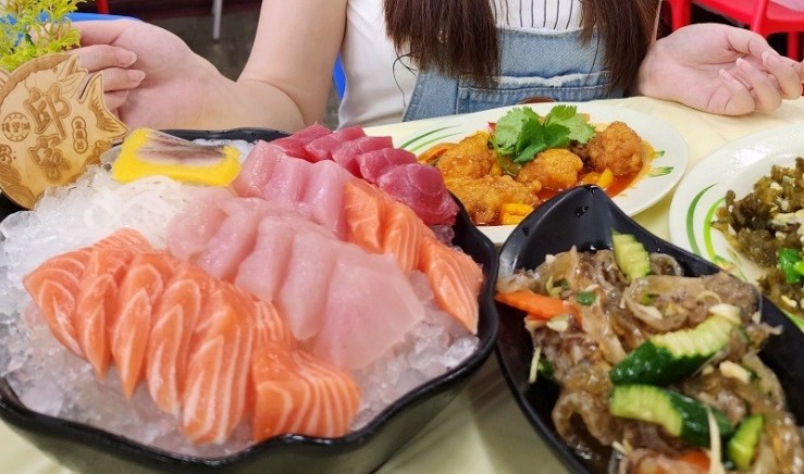 17 Spiritual Meanings of Dreaming about eating salmon sashimi