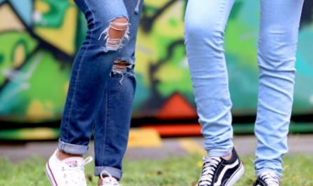 17 Spiritual Meanings of Dreaming of Wearing Jeans