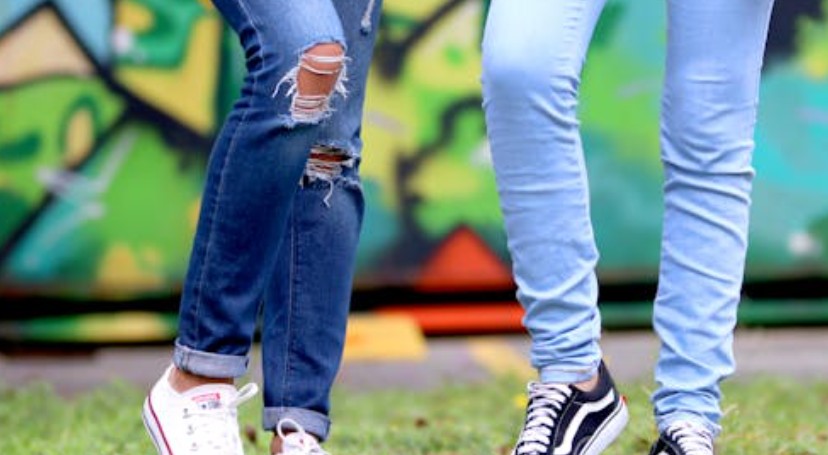 17 Spiritual Meanings of Dreaming of Wearing Jeans