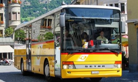 5 Spiritual Meanings of Dreaming about driving a bus