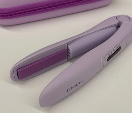 5 Spiritual Meanings of Dreaming about curling irons