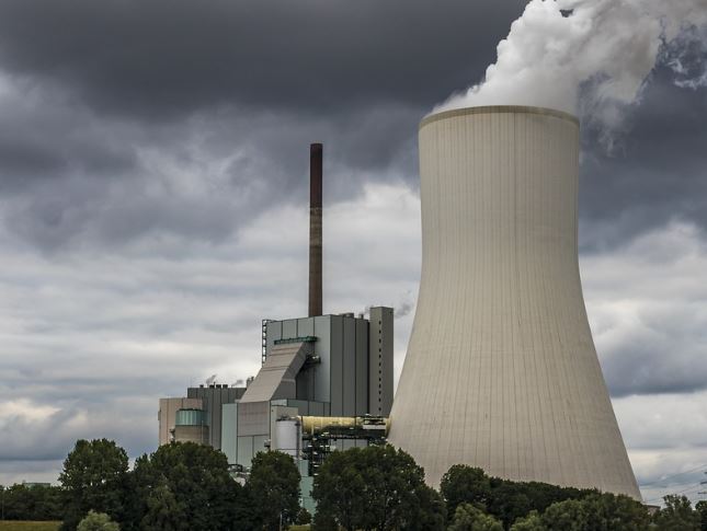 7 Spiritual Meanings of Dreaming of a Factory