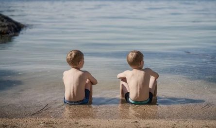 40 Spiritual Meanings of Dreaming About Giving Birth to Twins