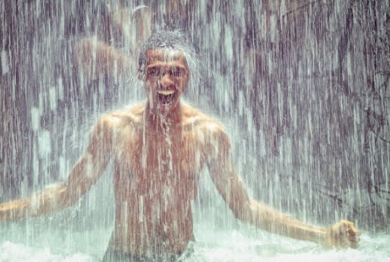 15 Spiritual Meanings of Dreaming About Shower