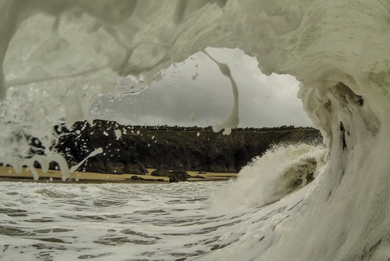 15 Spiritual Meanings of Dreaming of Being Swept Away by a Giant Wave