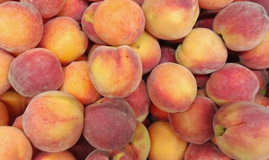 9 Spiritual Meanings of Dreaming about Peaches