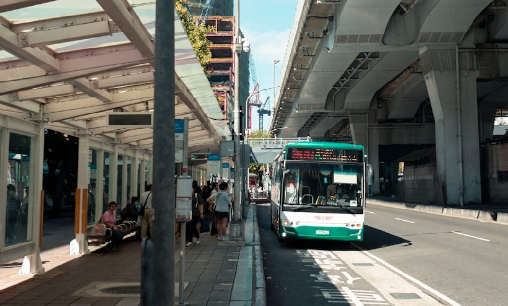 9 Spiritual Meanings of Dreaming about a Bus