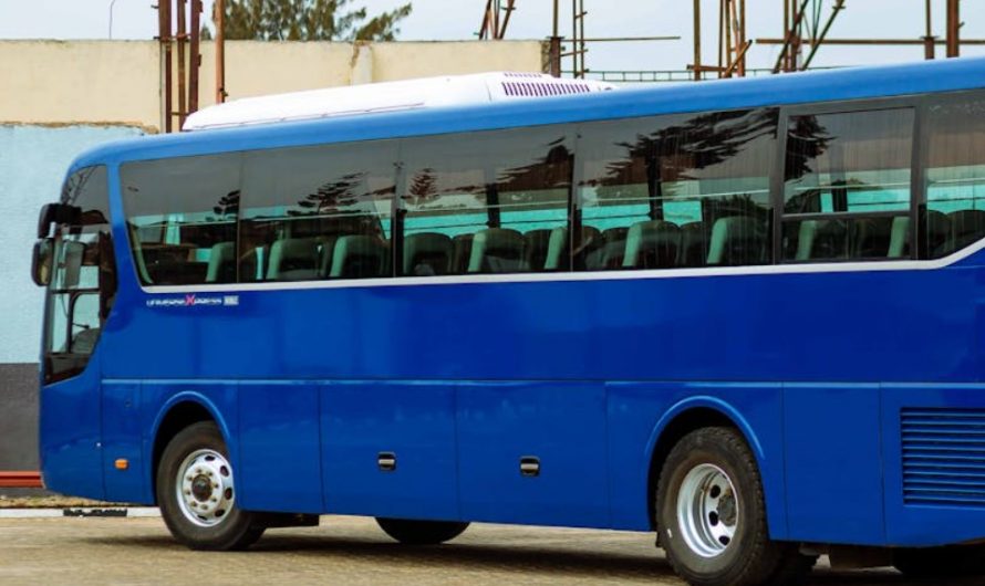 9 Spiritual Meanings of Dreaming About Missing the Bus