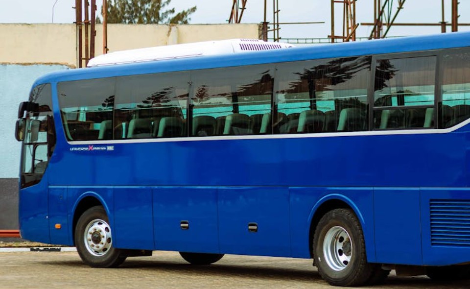 9 Spiritual Meanings of Dreaming About Missing the Bus