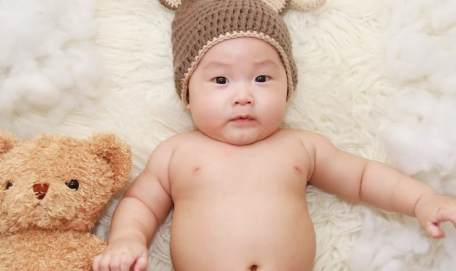 8 Spiritual Meanings of Dreaming About Carrying a Baby