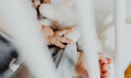 9 Spiritual Meanings of Dreaming About Bathing a Baby