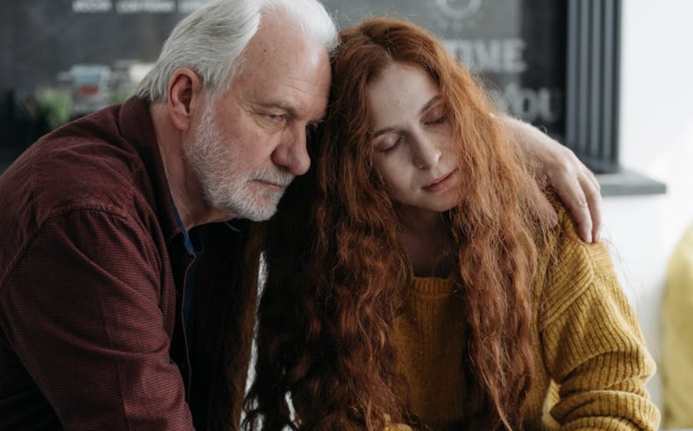9 Spiritual Meanings of Dreaming of Your Deceased Father Calling Your Name