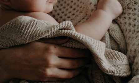 9 Spiritual Meanings of Dreaming of Killing Your Mother