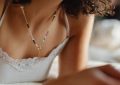9 Symbolic Meanings of Dreaming of Your Lover Wearing a Necklace