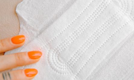 9 Symbolic Meanings of Dreaming About Wearing Sanitary Napkins