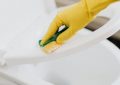 9 Symbolic Meanings of Dreaming of Feces Overflowing from the Toilet