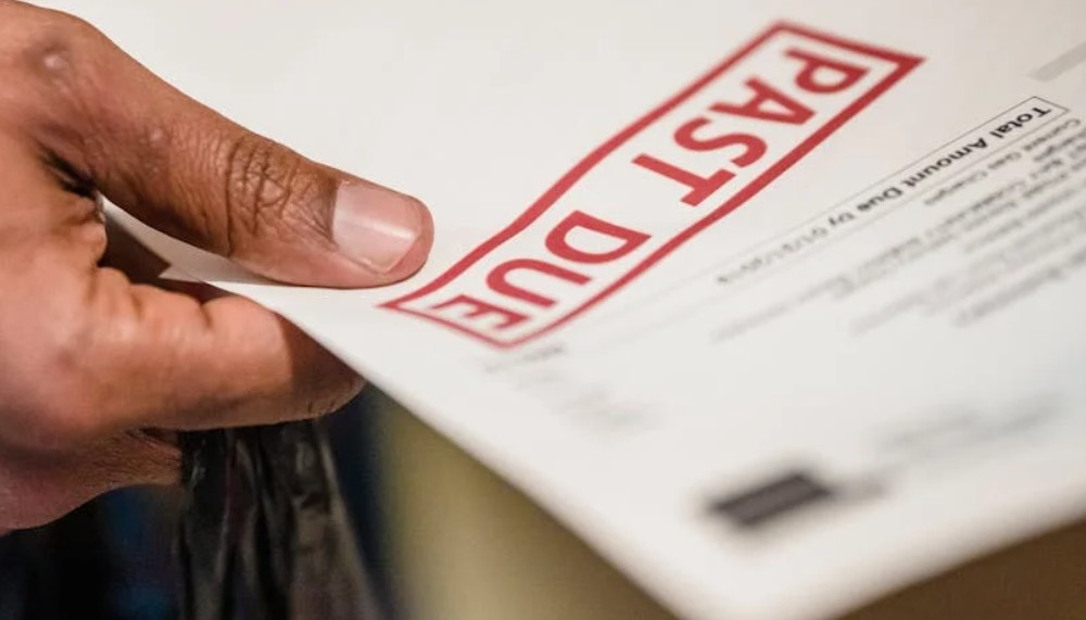 9 Interpretations of Dreaming of Receiving a Check