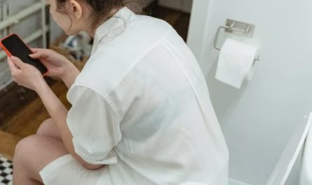9 Spiritual Meanings of Dreaming About Difficulty Defecation