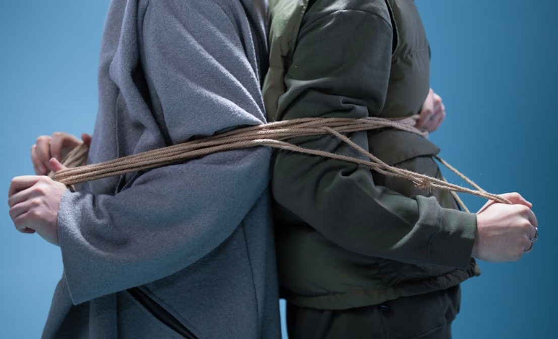 9 Spiritual Meanings of Dreaming About Family Members Being Kidnapped