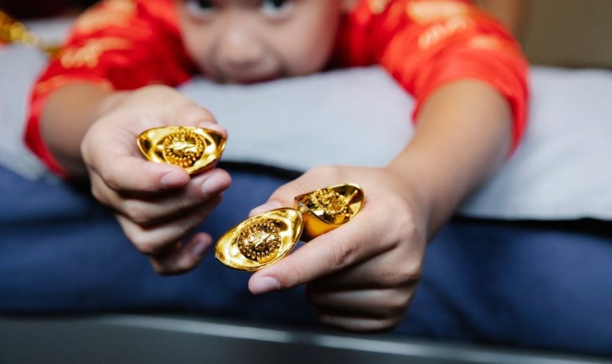 9 Spiritual Meanings of Dreaming About Losing Gold