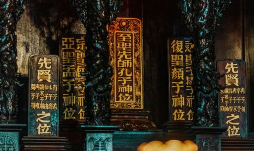 9 Spiritual Meanings of Dreaming About Ancestors