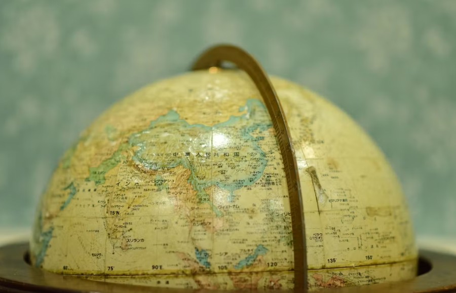 9 Spiritual Meanings of Dreaming About Ancestors Leaving Home